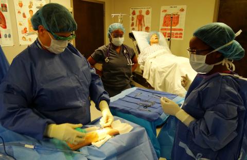 Train to be a Surgical Technologist at Midwest Institute in St. Louis ...